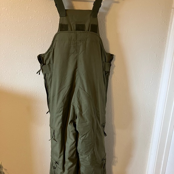 OVERALLS,MOUNTED CREWMEN’S AND AIRCREWMEN’S - Picture 6 of 10